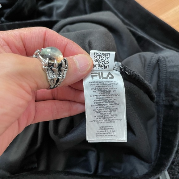 NWT Women’s Size Small Fila Velour Half-Zip Fleece Logo Print Hoodie In Black - Picture 12 of 12